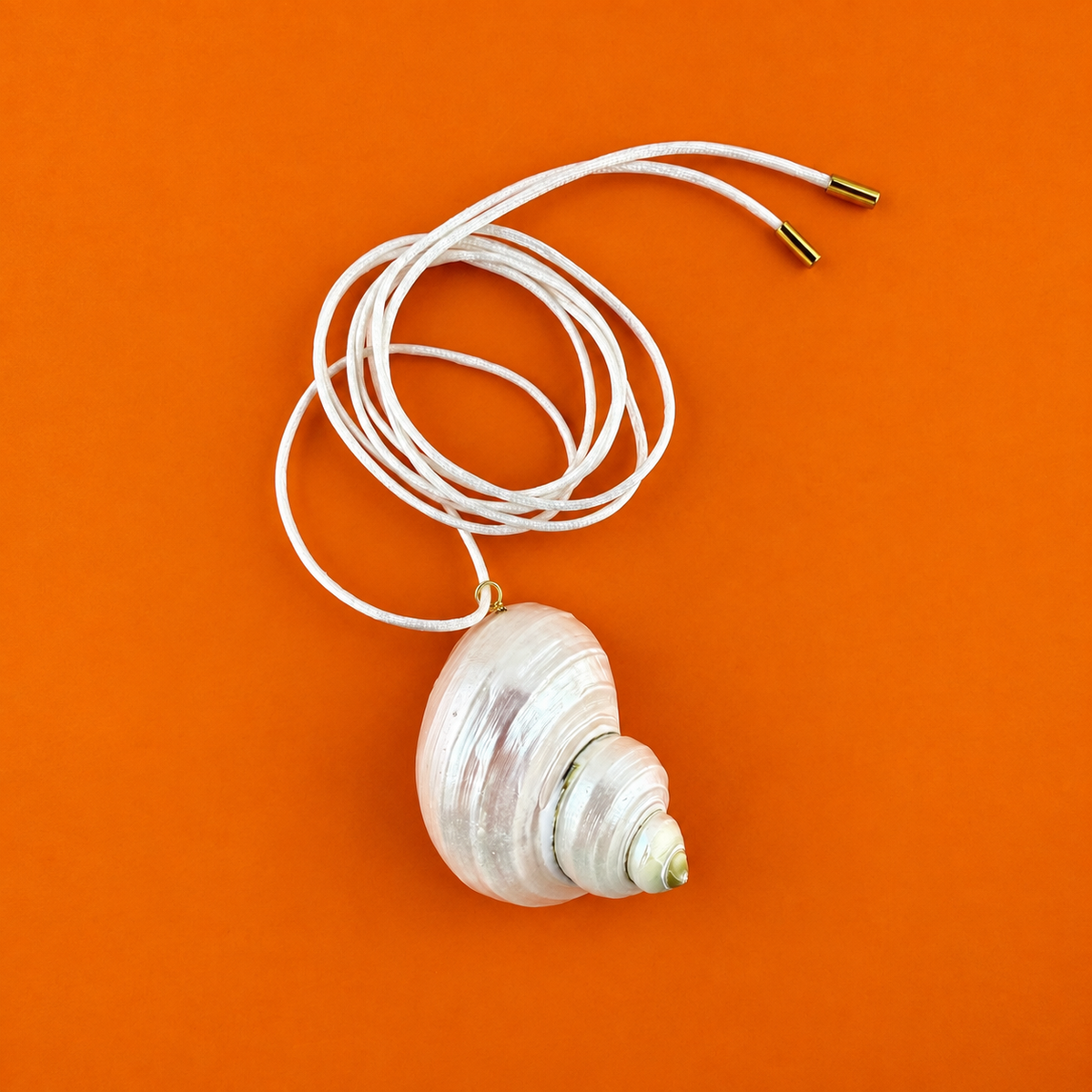 MAREA Shell Necklace